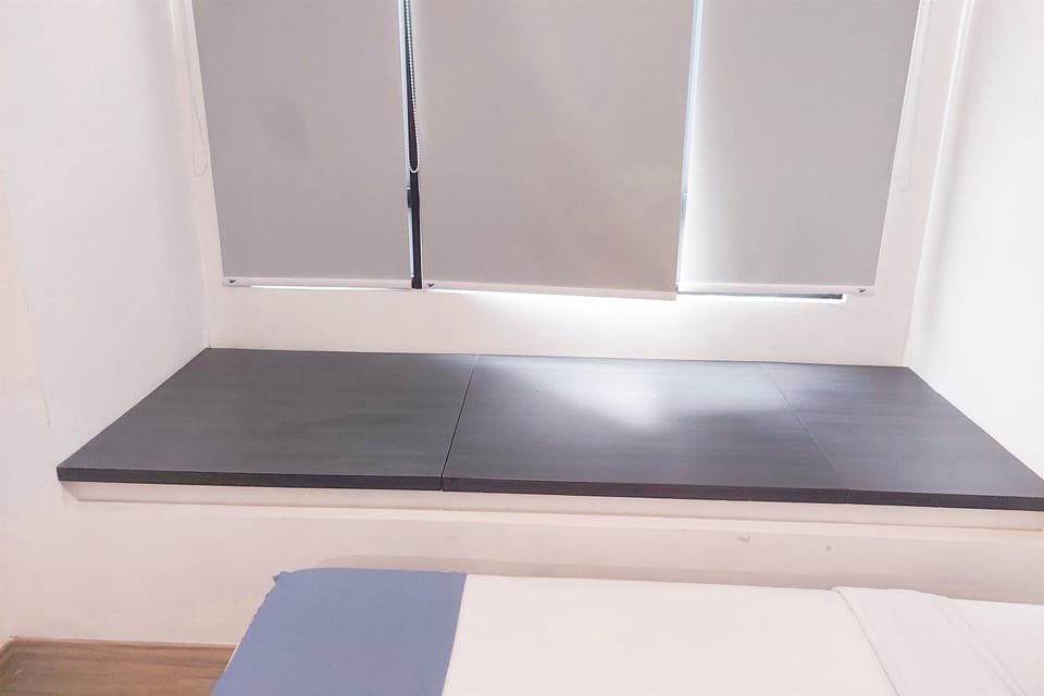 Deluxe Studio