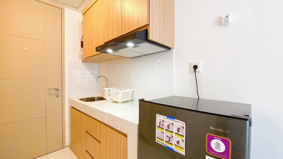 Deluxe Studio | Private kitchen | Fridge, stovetop, rice cooker