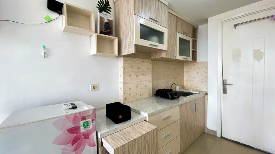 Deluxe Studio | Private kitchen | Fridge, stovetop, rice cooker