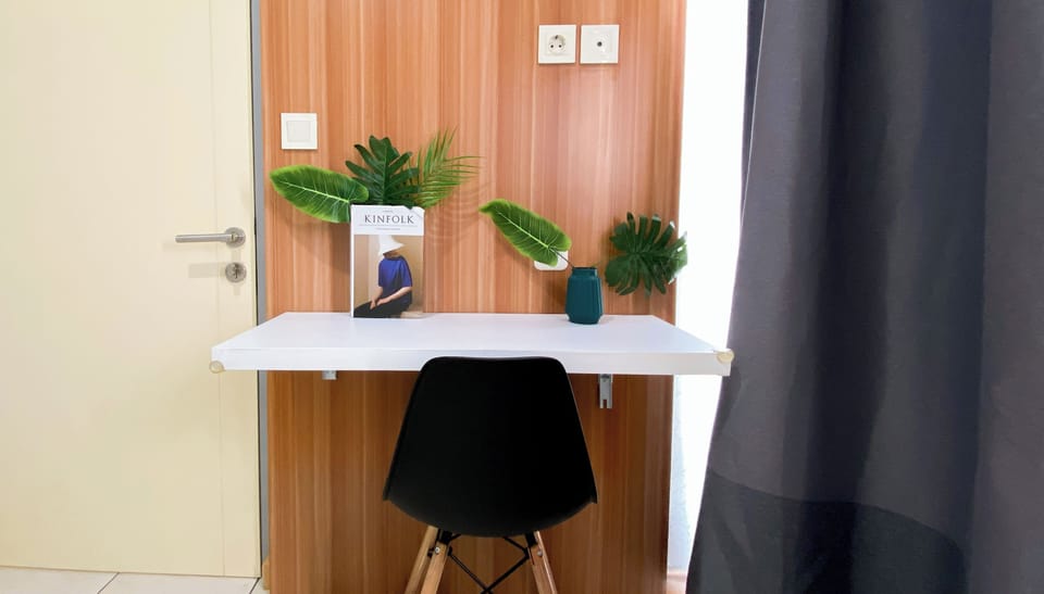 Deluxe Apartment | 2 bedrooms, desk