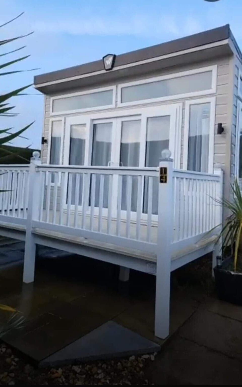 Cabin | Exterior