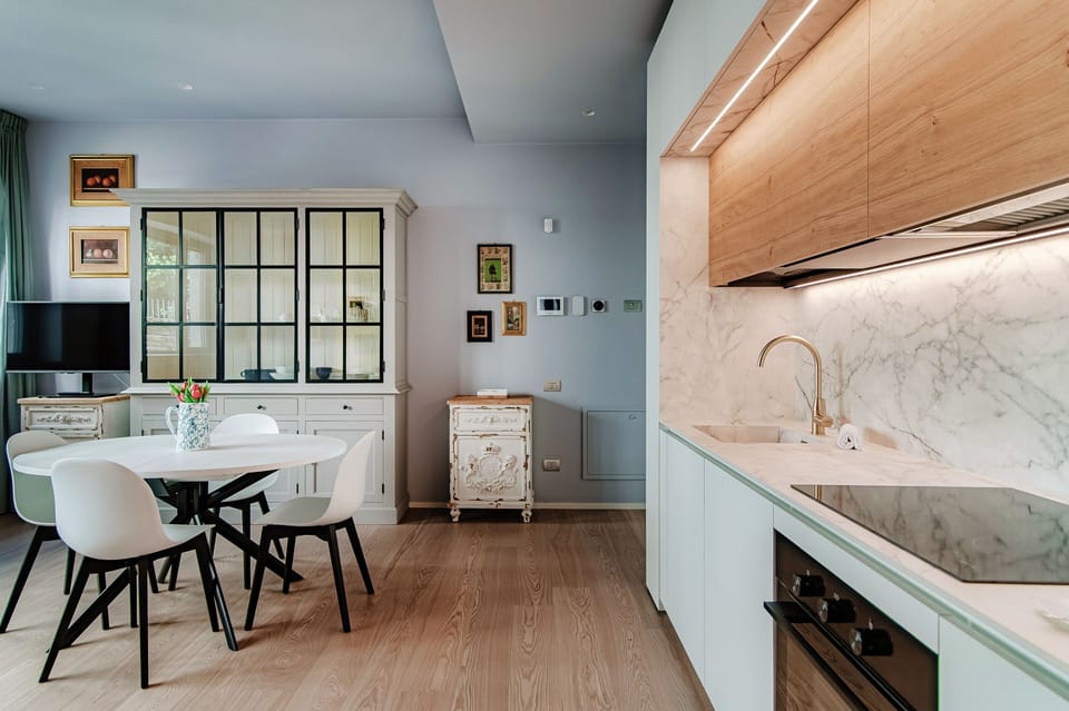 Apartment | Private kitchen | Full-size fridge, oven, stovetop, dishwasher