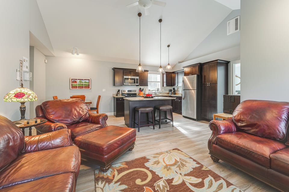 House (2 Bedrooms) | Interior