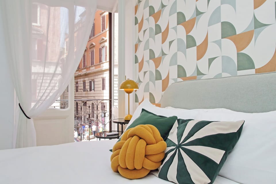2 bedrooms, down comforters, iron/ironing board, free WiFi