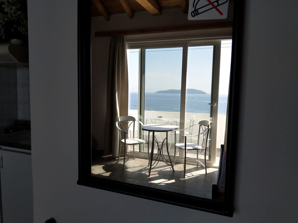 AMARANTHOS SKIATHOS VIEW Bed and Breakfast in Skiathos