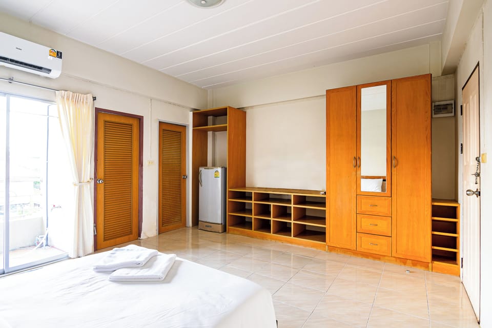 Standard Double Room | Free WiFi