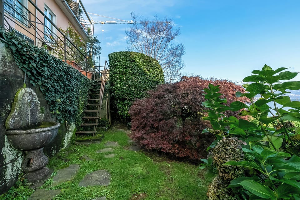 Standard Apartment, 3 Bedrooms, 2 Bathrooms, Mountainside (Infinity Lake Maggiore View Stresa) | Property grounds