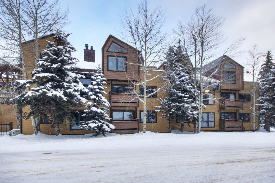 Condo, 1 Bedroom | Exterior