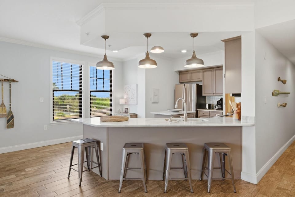 Condo, Multiple Beds (Florencia 107- FlorCabana) | Private kitchen | Paper towels