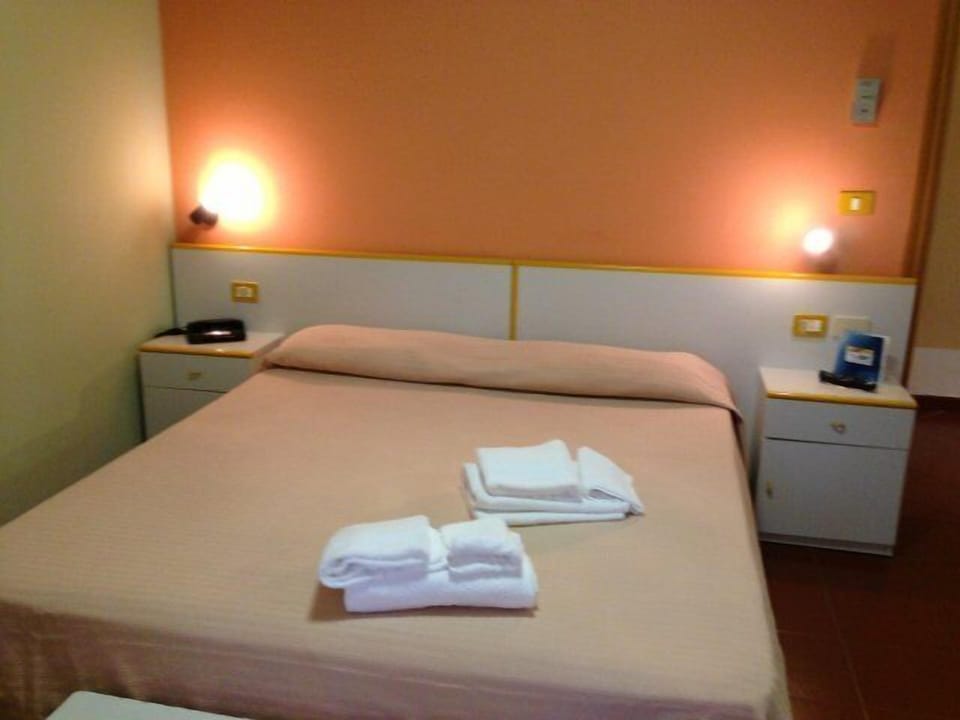 Superior Double Room, Balcony | Minibar, in-room safe, desk, cribs (surcharge)
