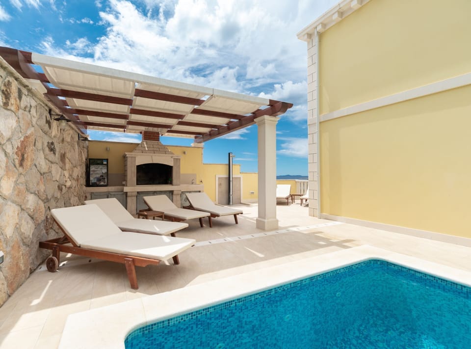 Modern Villa Near the Sea Country House in Dubrovnik-Neretva County