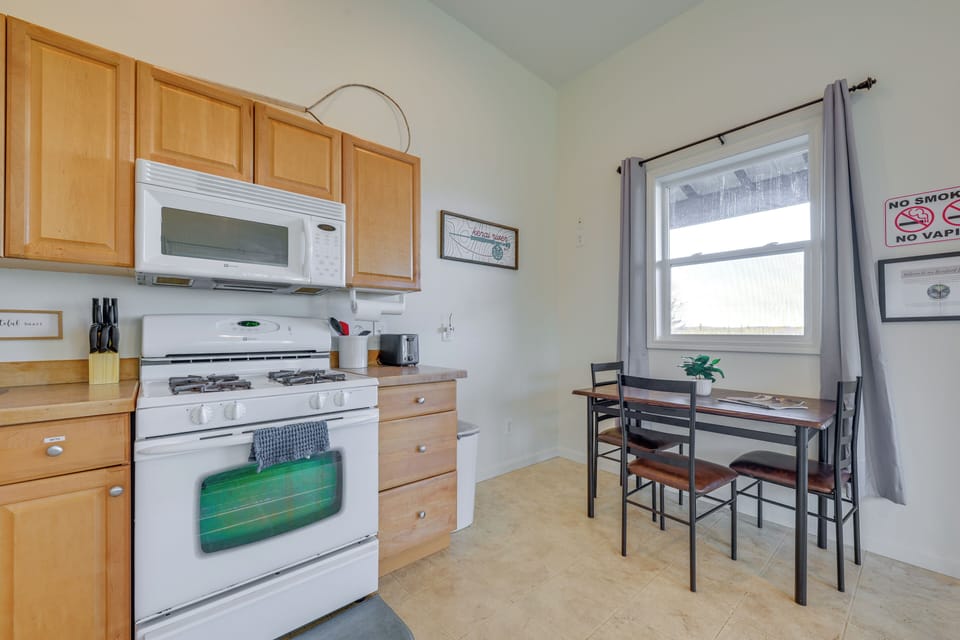 Apartment (1 Bedroom) | Interior