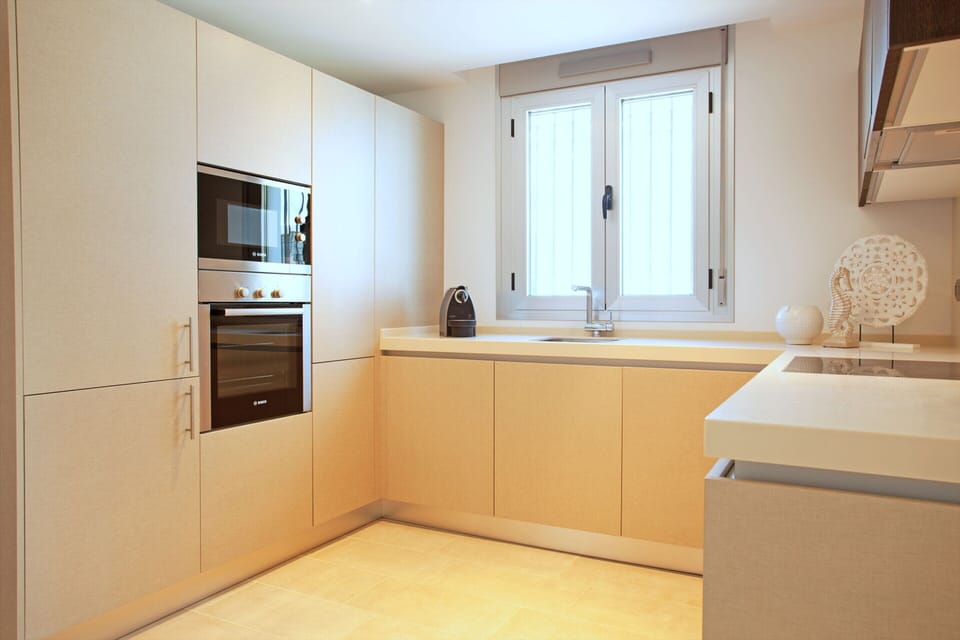 Apartment | Private kitchen | Cookware/dishes/utensils