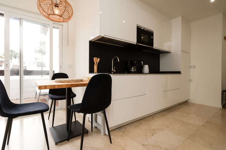 Apartment | Dining