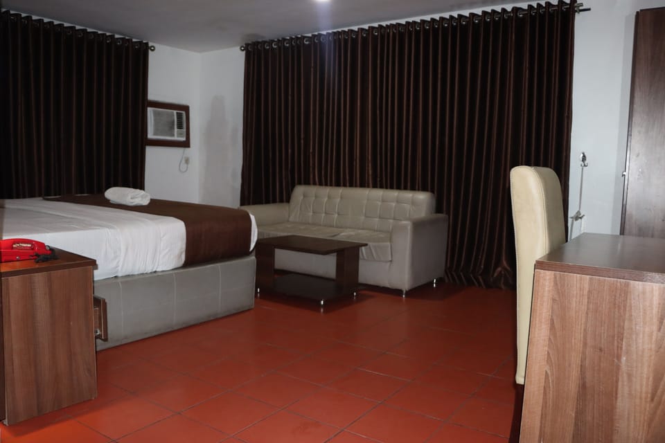 Superior Room | Desk, laptop workspace, free WiFi