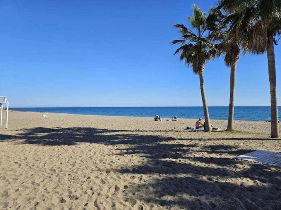 Apartment in Mijas Costa Near Beaches Apartment in Sitio de Calahonda