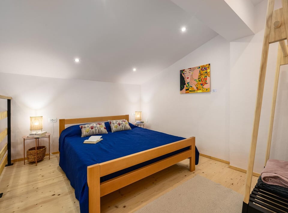 Apartment | 1 bedroom, iron/ironing board