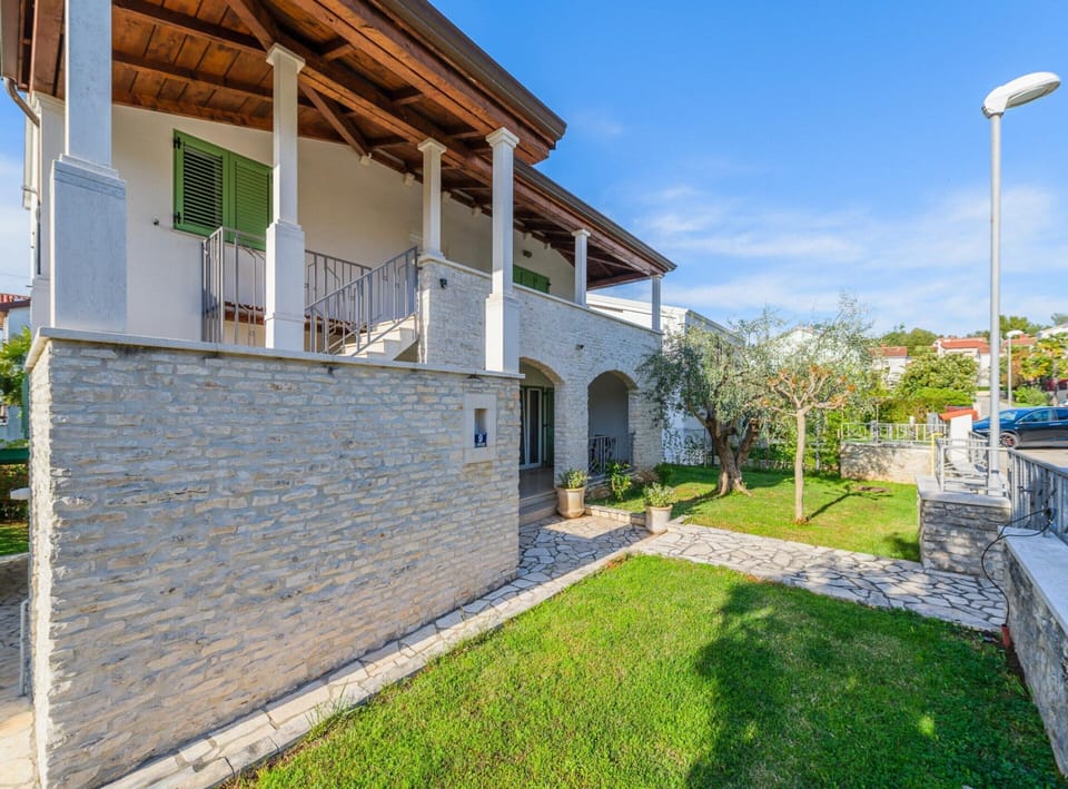 Apartment | Exterior