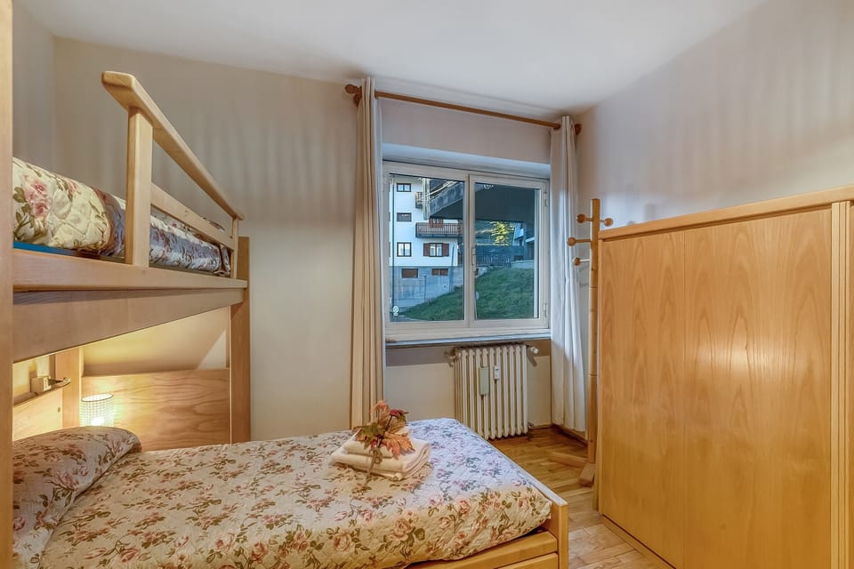 Family Apartment, Multiple Bedrooms (Appartamento Gran Roc few steps from) | 1 bedroom, free WiFi, bed sheets