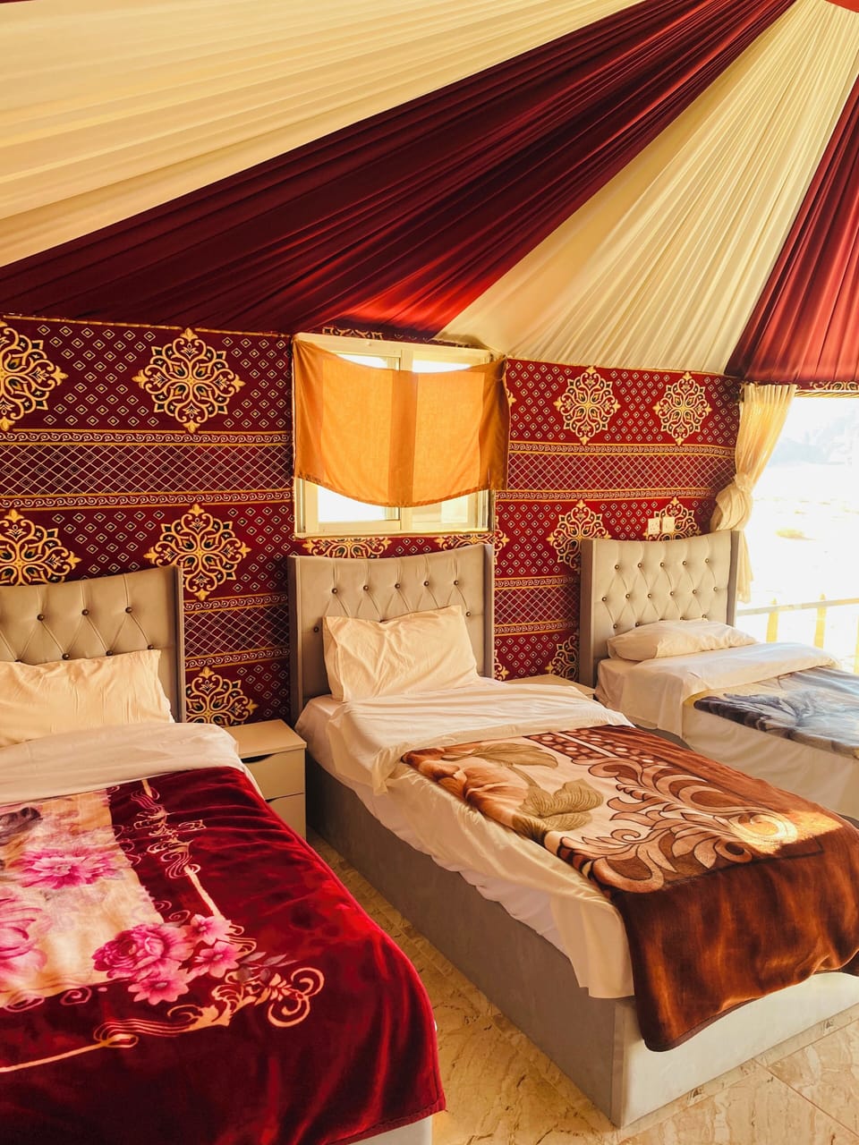 Deluxe Single Room, Balcony, Mountain View | Free WiFi