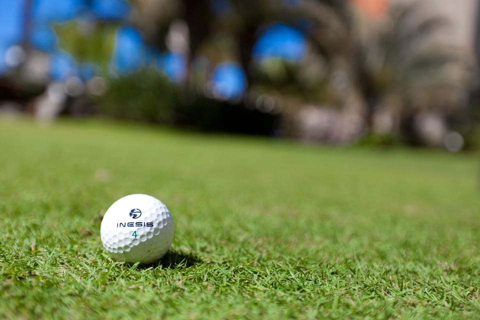 Mini-golf