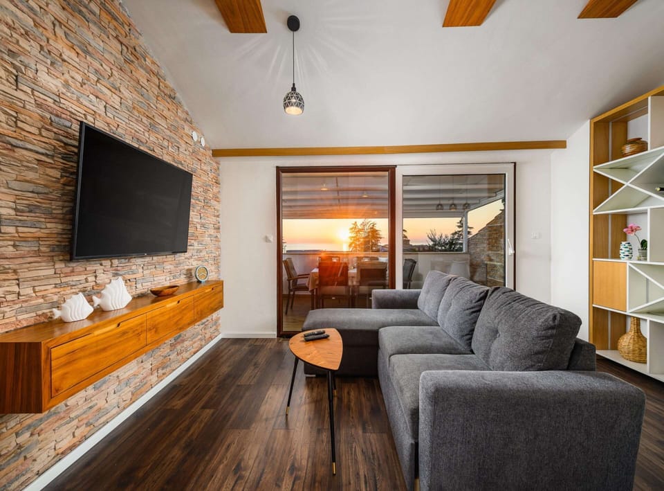 Apartment | Living area