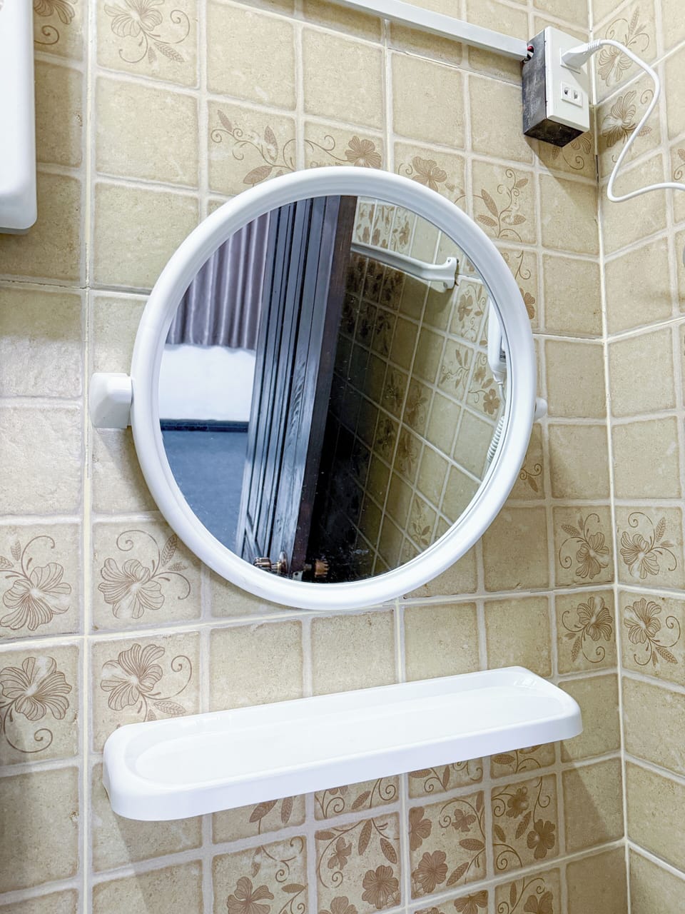 Shower, free toiletries, hair dryer, slippers