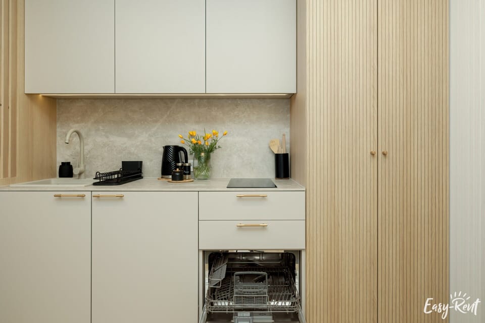 Apartment | Private kitchen | Highchair