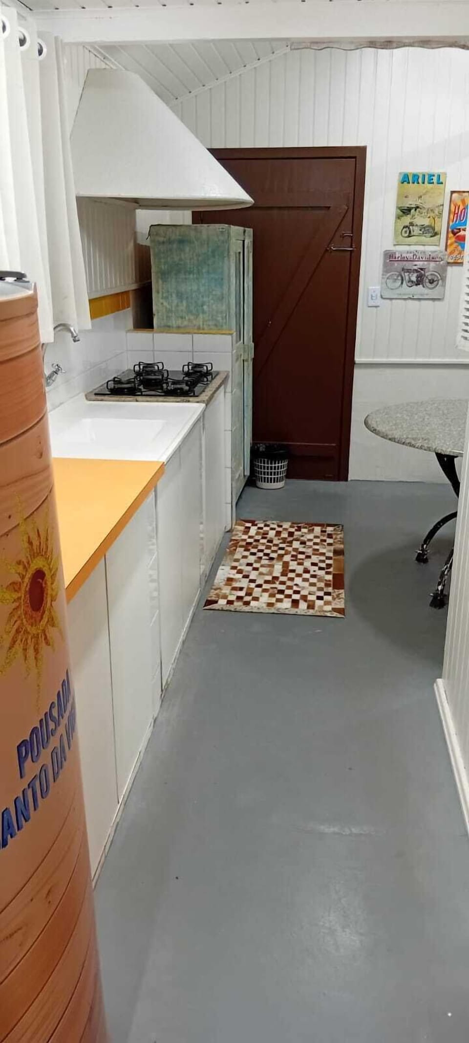 Family Cabin | Private kitchen | Highchair