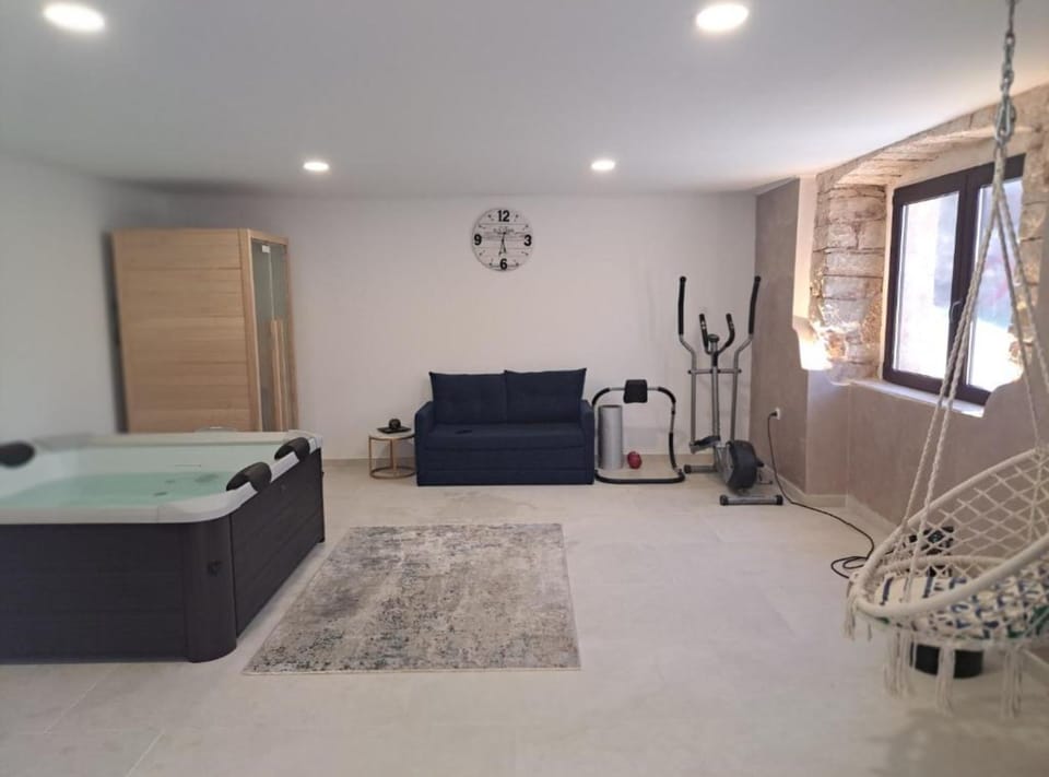 Villa (Two Bedroom Villa) | Indoor spa tub