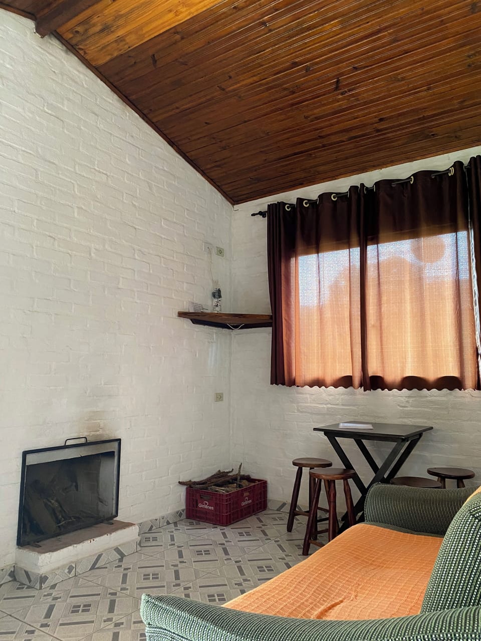 1 bedroom, desk, laptop workspace, WiFi (free)