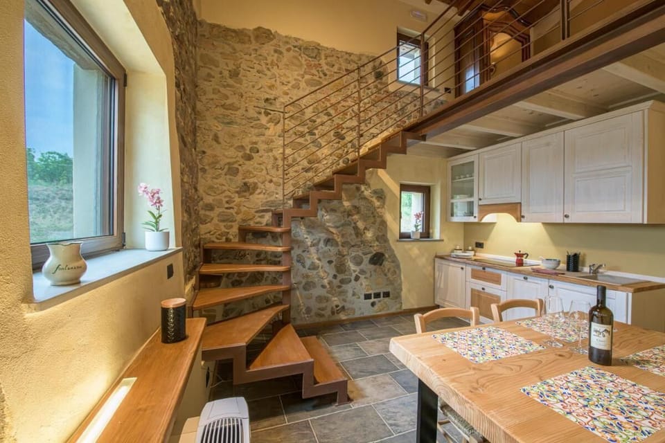 Room, 1 Bedroom, Smoking, Patio | Living room