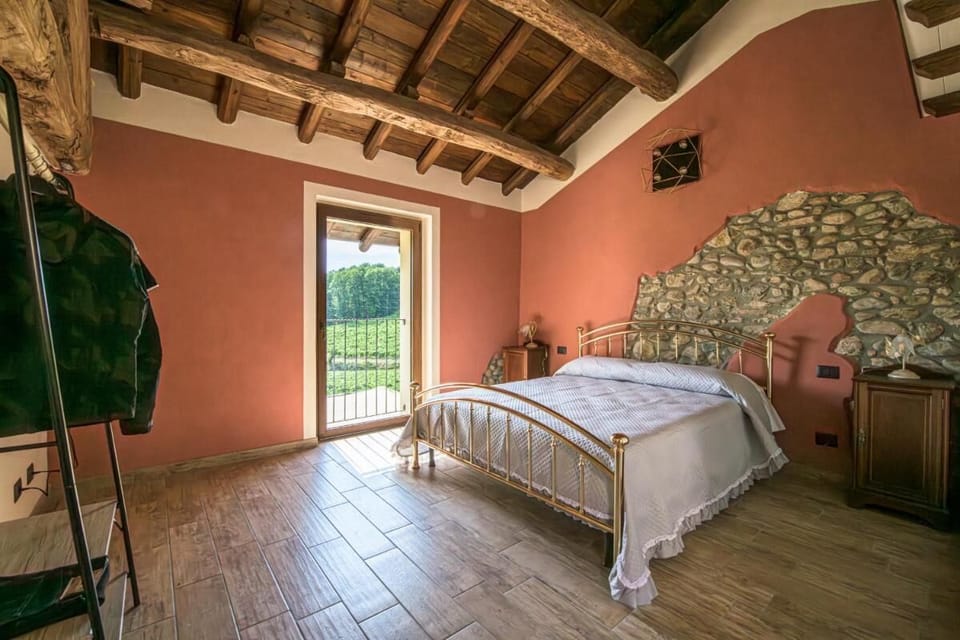 Room, 1 Bedroom, Smoking, Balcony | 1 bedroom