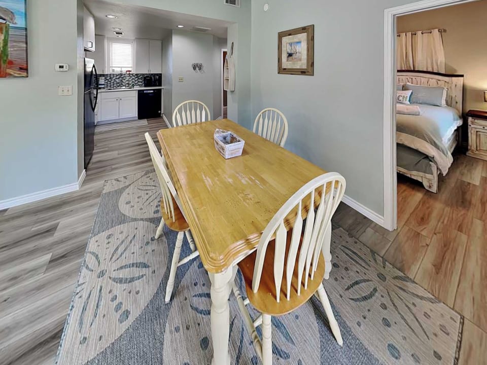 House (2 Bedrooms) | Property amenity