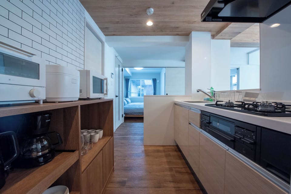 Fridge, microwave, stovetop, toaster