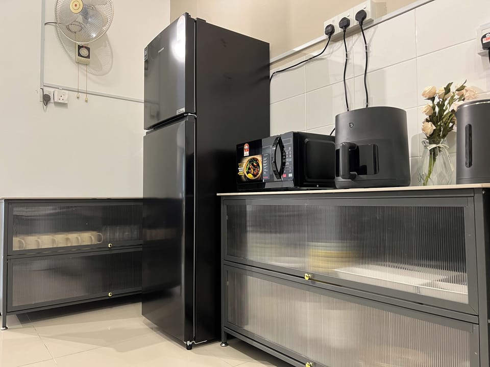 Family House, Patio, Corner | Private kitchen | Electric kettle