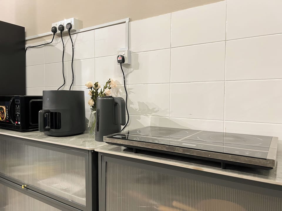 Family House, Patio, Corner | Private kitchen | Electric kettle