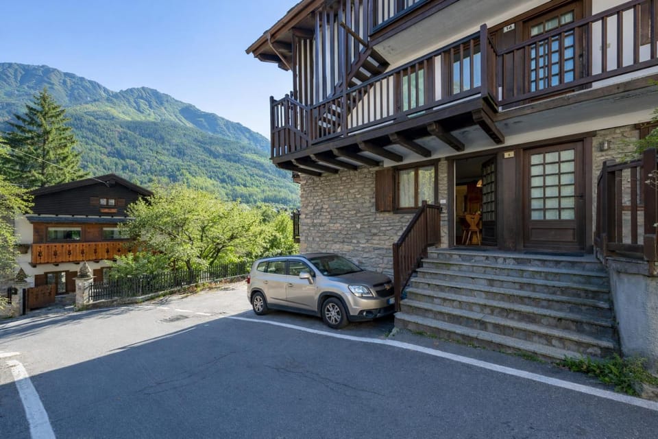 Standard Apartment, Multiple Bedrooms (Graceful Apartment In Courmayeur) | Exterior