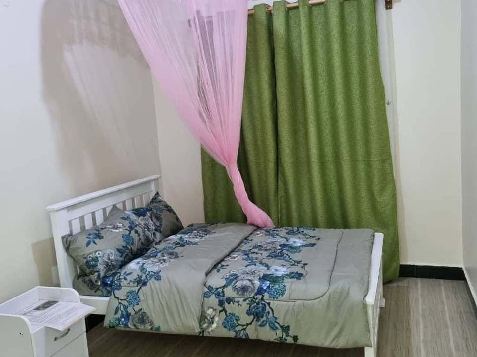 In-room safe, blackout drapes, iron/ironing board, free WiFi
