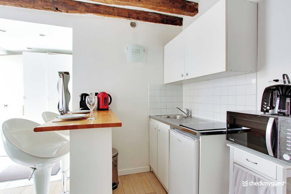 Apartment | Private kitchen | Fridge