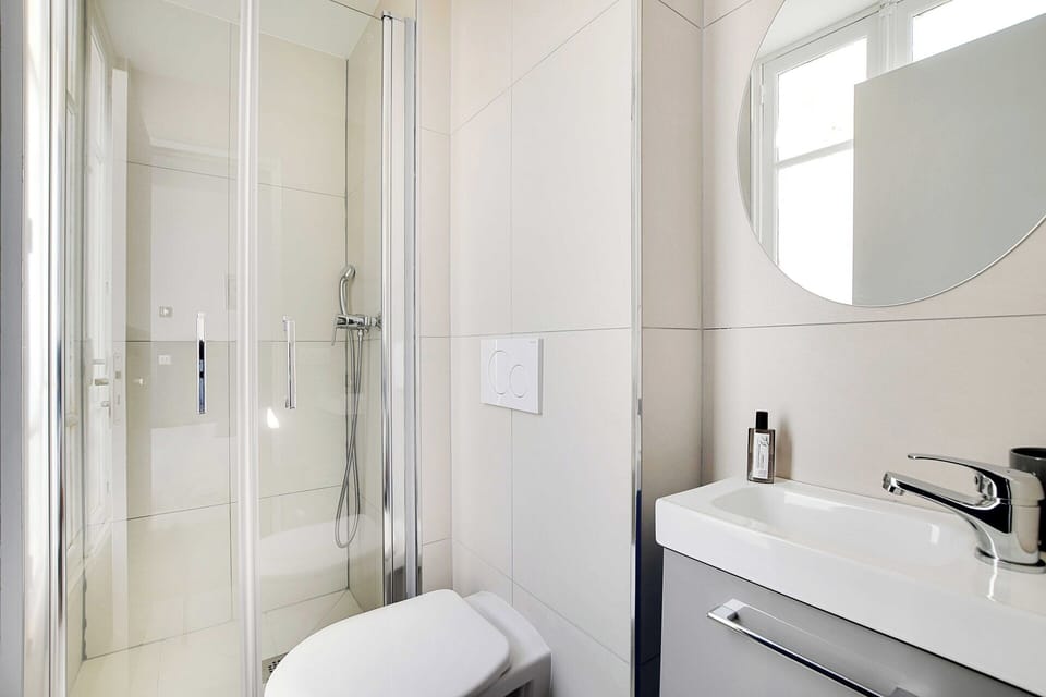 Apartment | Bathroom