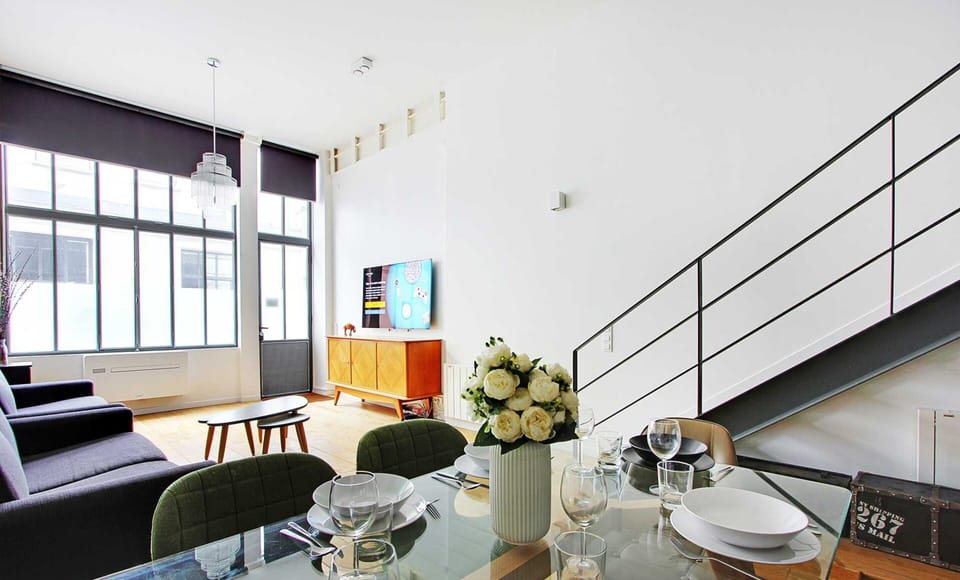 Apartment | Dining