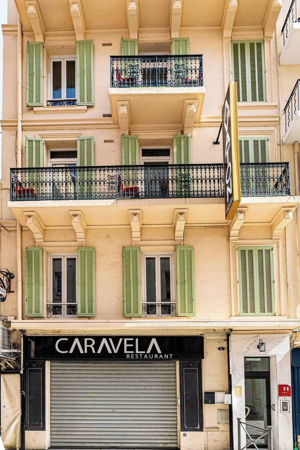 Apartment | Exterior detail