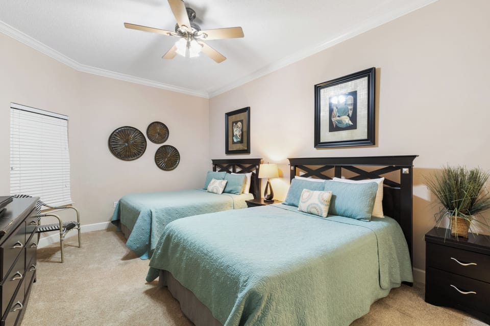 Signature Condo, 3 Bedrooms, Kitchen, Beach View | 3 bedrooms, individually decorated, individually furnished