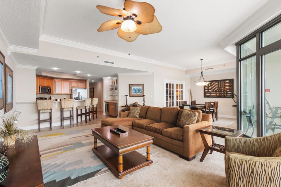Signature Condo, 3 Bedrooms, Kitchen, Beach View | Living room | 55-inch Smart TV with cable channels