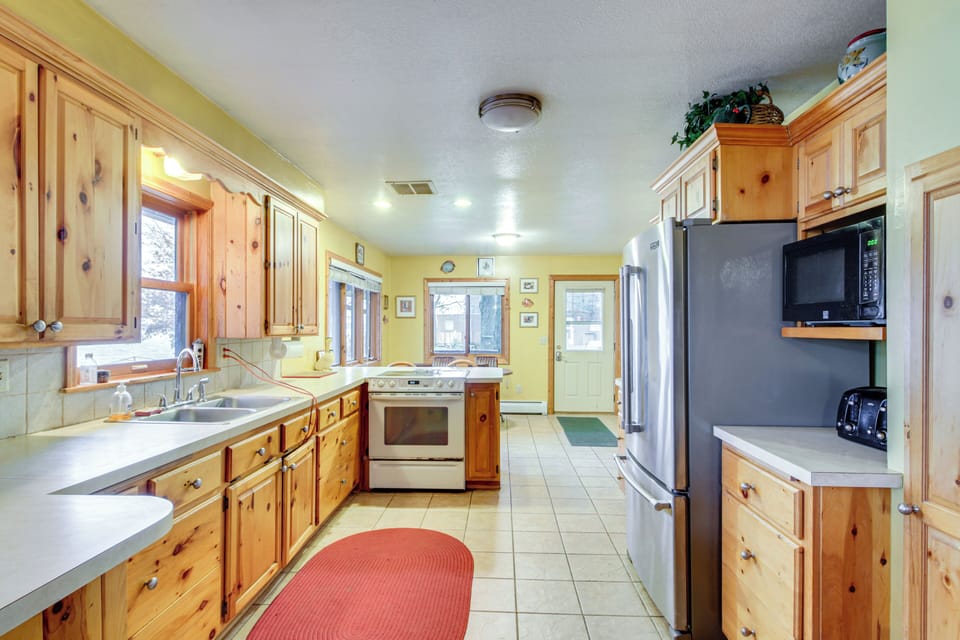House (3 Bedrooms) | Interior
