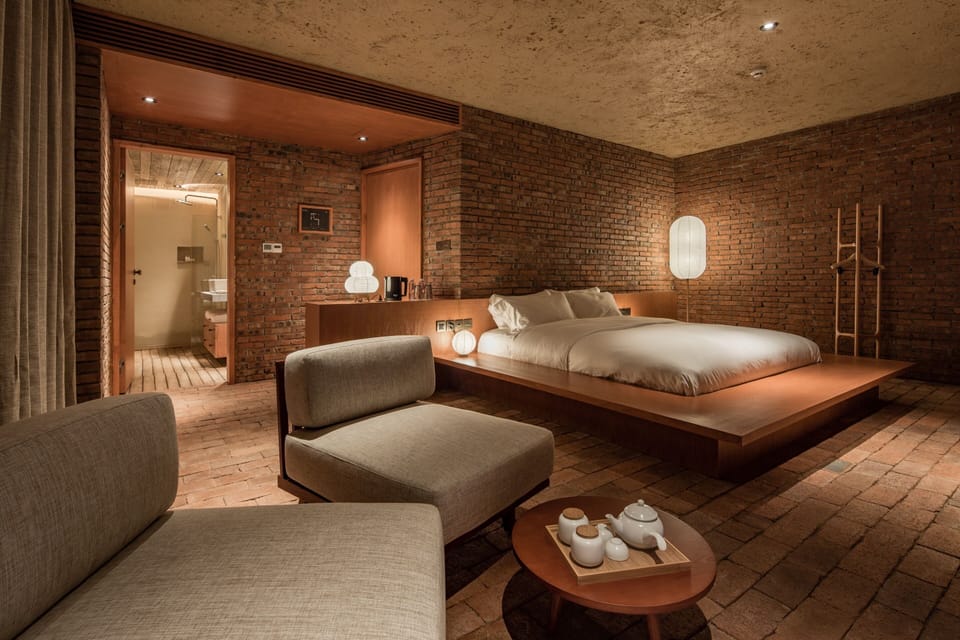 Comfort Double Room, Hill View | Premium bedding, down comforters, free minibar, iron/ironing board