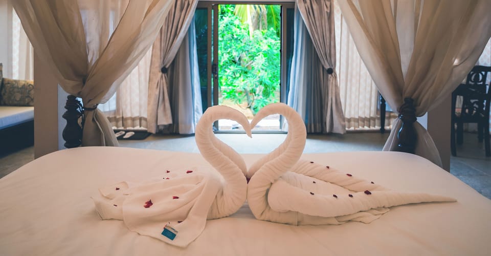 Luxury Suite, Garden View | 1 bedroom, in-room safe, desk, laptop workspace