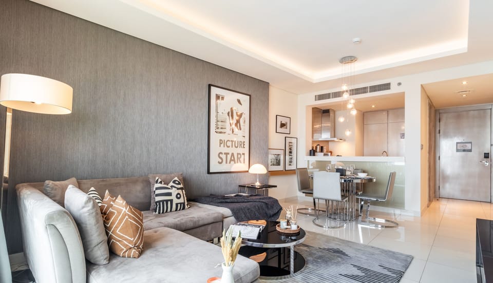 Luxury Apartment, Balcony, City View | Living area