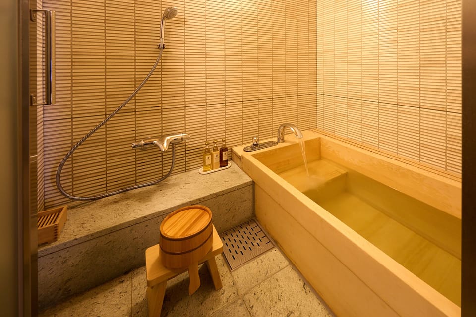 Executive Floor, Non Smoking, Japanese Style Room, Semi-Buffet Breakfast & Lounge Access | Bathroom | Separate tub and shower, free toiletries, hair dryer, slippers